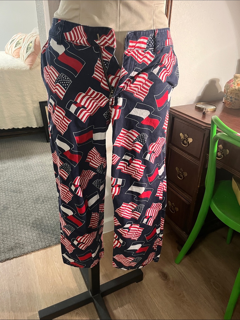 Vintage Y2K Patriotic Flag Print Navy Pants